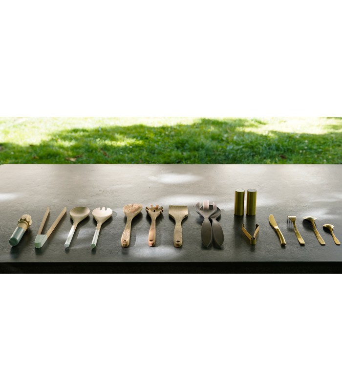 Titanium gold plated knife